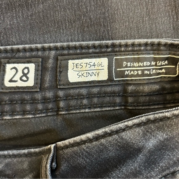 Miss Me Black Skinny Jeans Raw Hem Sequins Pockets Western Goth Embellished - Picture 10 of 12